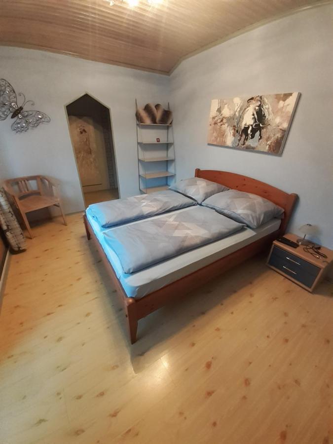 Appartment Andrea Ойгендорф Екстериор снимка